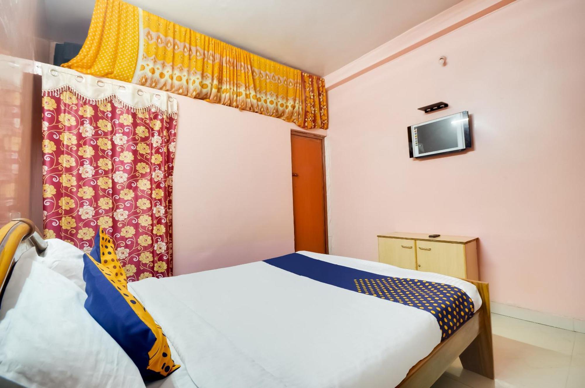 Hotel O Sri Murugan Lodge Coimbatore Exterior photo
