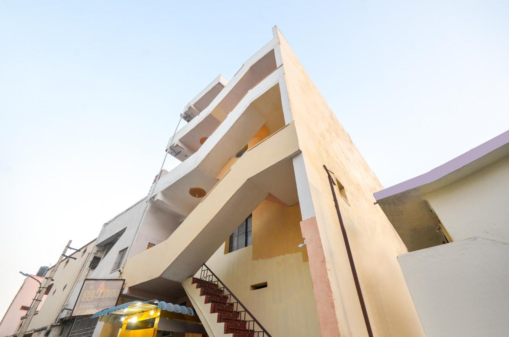 Hotel O Sri Murugan Lodge Coimbatore Exterior photo